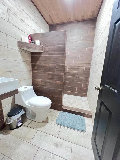 Apartamentos H Gonzalez #7 U #8 Alajuela Bagian luar foto